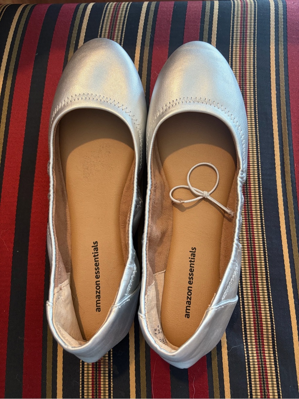 Amazon Essentials Silver Women's Round-Toe Ballet Flats